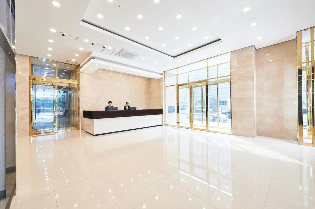 Hotel Gold Coast 4*